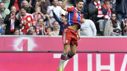 Robert Lewandowski, l'attaquant du Bayern Munich, auteur d'un doublé face à Francfort (3-0). (CHRISTOF STACHE / AFP)