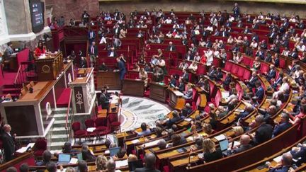 Pouvoir d'achat : que contient le premier volet de la loi adopté au Parlement ?