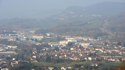 A Lons-Le-Saulnier, dans le Jura le nuage &eacute;tait &eacute;galement bien visible.&nbsp; ( MAXPPP)