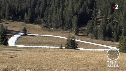 Piste de neige Les Saisies. (France 2)