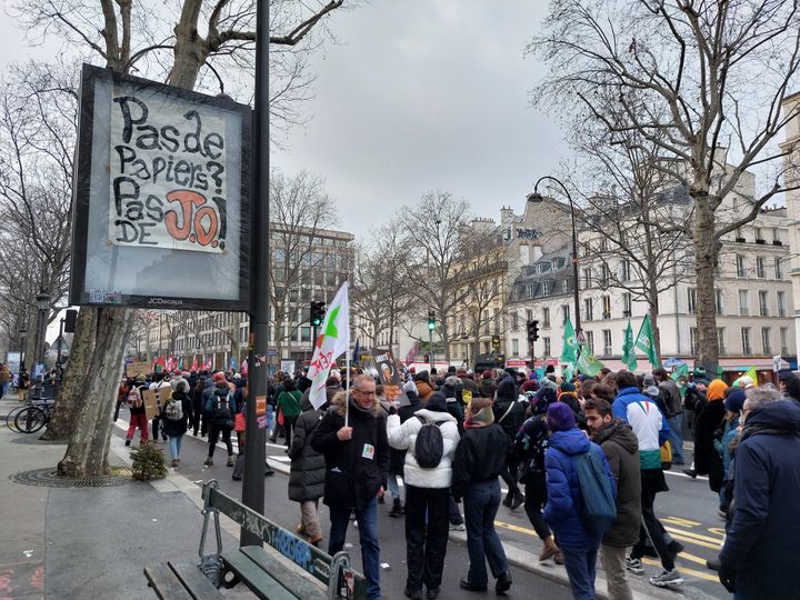 Thousands of people marched in Paris against the immigration law adopted in December 2023. (AGATHE MAHUET / RADIO FRANCE)