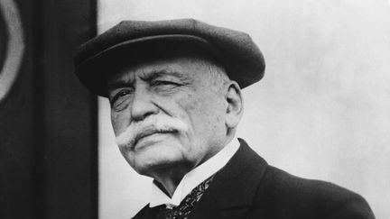 Auguste Escoffier (1846-1935) en 1925 en Californie. (Hulton-Deutsch Collection/CORBIS/Corbis via Getty Images)