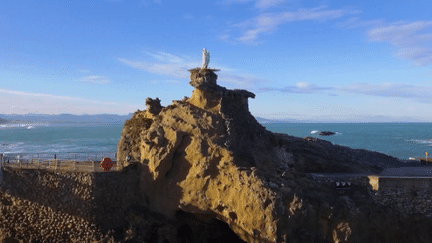 Pyrénées-Atlantiques : la plage du Port Vieux de Biarritz, un cocon au cœur de la ville