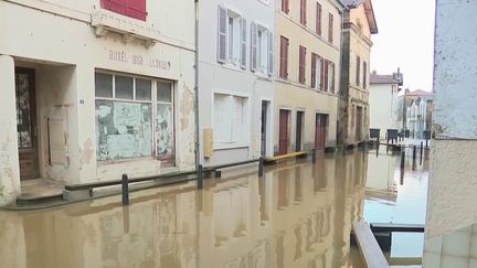 Tempête Bella : des crues à répétition dans les Landes (France 2)