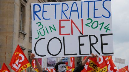 Manifestation contre le gel des pensions de retraite, le 3 juin 2014 &agrave; Paris. (PATRICE PIERROT / CITIZENSIDE / AFP)