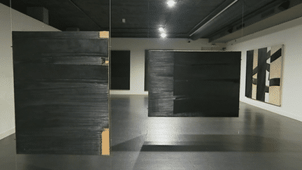 La ville Du Creusot en saône-et-Loire organise une exposition consacrée à Pierre Soulages, le maîter de l'ombre et de la lumière
 (France 3)