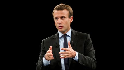 De quoi Macron parle-t-il  le plus en meeting ?