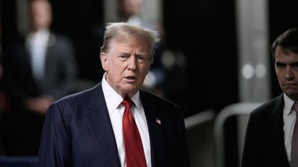 Donald Trump speaks to the media upon his arrival at the Criminal Court in Manhattan (USA), April 30, 2024. (GETTY IMAGES / AFP)