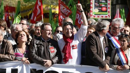 Jean-Luc M&eacute;lenchon en t&ecirc;te d'une manifestation contre le trait&eacute; europ&eacute;en le 30 septembre 2012 &agrave; Paris. (KENZO TRIBOUILLARD / AFP)