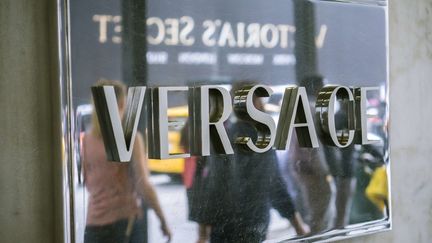 La boutique Versace de la 5e Avenue à New York. Michael Kors a annoncé qu'il rachetait la marque
 (Richard B. Levine / Newscom / SIPA)