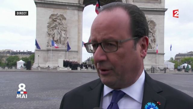 François Hollande ressent "beaucoup d'émotion" à donner à Emmanuel Macron "la marche à suivre"