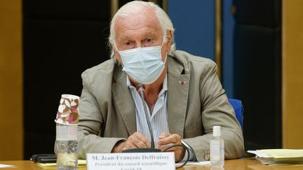 Le professeur Jean-François Delfraissy, président du Conseil scientifique, lors d'une audition à la Commission des affaires sociales du Sénat, le 22 juillet 2021 à Paris.&nbsp; (DANIEL PIER / NURPHOTO / AFP)