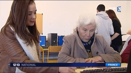 Normandie : au Havre, des collégiens jouent les professeurs d'informatique