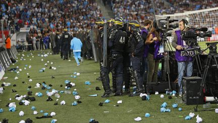 Le match entre l'OM et l'OL avait &eacute;t&eacute; interrompu, dimanche 20 septembre, au stade V&eacute;lodrome &agrave; Marseille (Bouches-du-Rh&ocirc;ne). (PHILIPPE LAURENSON / BLUEPIX / AFP)