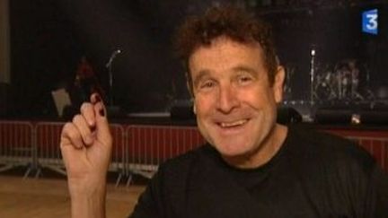 Johnny Clegg débute sa tournée mondiale dans la Manche
 (Culturebox)