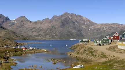 La petite ville de Tasiilaq, au Groenland (Danemark), en avril 2019.&nbsp; (PHILIPPE ROY / PHILIPPE ROY)