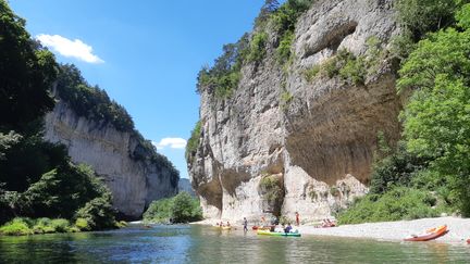 Balade en kayak dans les Gorges du Tarn.&nbsp; (MARTIAL CURE / FRANCE-BLEU LOIRE OC?AN)