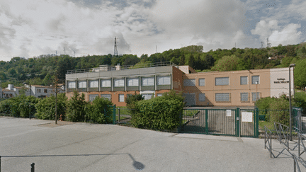 Le collège Paul-Vallon, à Givors, dans le Rhône. (CAPTURE D'ECRAN GOOGLE MAPS)