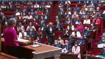 Assemblée nationale :&nbsp;baptême du feu pour Élisabeth Borne (France 3)