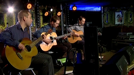 Le trio "Guitario" au Village Jazz.
 (France 3 Picardie)