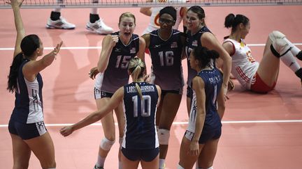 La joie et la rage des Américaines championnes du Monde de volley (OLIVIER MORIN / AFP)