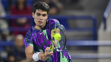 Carlos Alcaraz a participé à un tournoi d'exhibition à Abou Dhabi en décembre 2022. (RYAN LIM / AFP)