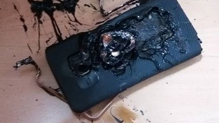 Un smartphone Samsung Galaxy Note 7 dont la batterie a explosé à Hong Kong, le 20 septembre 2016. (EYEPRESS NEWS)