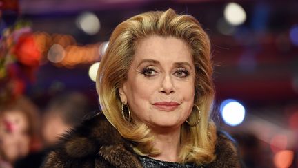 Catherine Deneuve au Festival international du film de Berlin, le 14 février 2017.&nbsp; (MAURIZIO GAMBARINI / ANADOLU AGENCY)