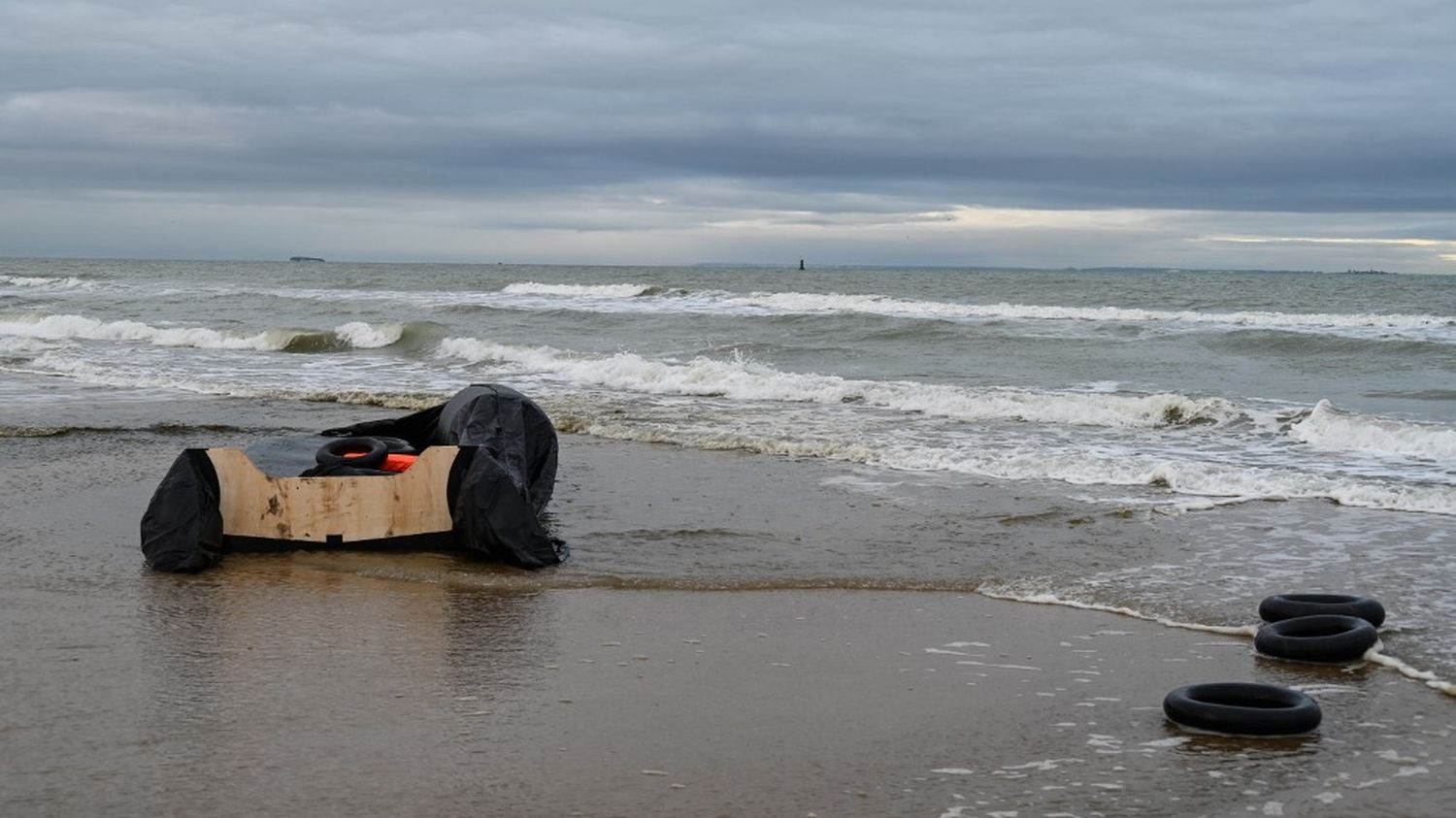 Pas-de-Calais : au moins trois migrants sont morts dans une tentative de traversée de la Manche