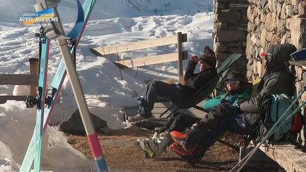 Savoie : loin de la fureur du monde, le refuge de Terre Rouge (FRANCE 3)