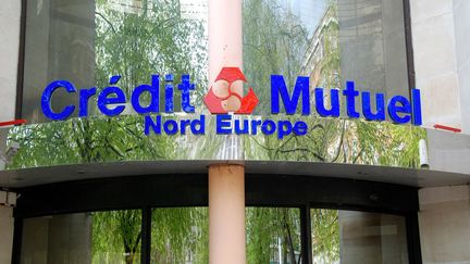 &nbsp; (Le Crédit mutuel Nord Europe tarde à rembourser les victimes selon l'Afub © Maxppp)