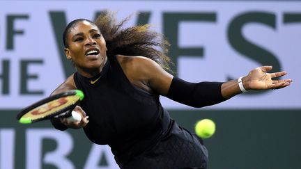 Serena Williams lors de son match contre Zarina Diyas à Indian Wells (Etats-Unis), le 9 mars 2018. (USA TODAY SPORTS / REUTERS)