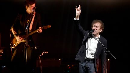 Alain Souchon sur la scène du Zenith de Saint-Etienne (Loire) en février 2020. (R?MY PERRIN / MAXPPP)