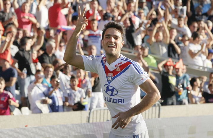 Le milieu lyonnais Cl&eacute;ment Grenier, auteur d'un but &agrave; domicile contre Nantes, le 22 septembre 2013.&nbsp; (ROBERT PRATTA / REUTERS)