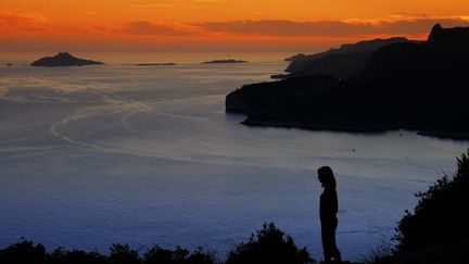 &nbsp; (Selon le Parc national des calanques, quelque 20 millions de tonnes de ce  mélange d'eau, de soude et de métaux lourds ont ainsi tapissé les fonds marins  depuis 1966 et la première autorisation préfectorale © Maxppp)