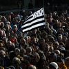 Le drapeau breton Gwenn Ha Du à Crozon en 2021. (LIONEL LE SAUX/MAXPPP)