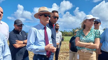 Le préfet Patrice Latron s'est rendu à la rencontre des acteurs de la filière canne. (Claudette Vaïtilingom)