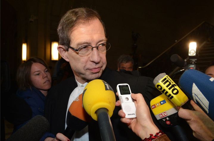 Eric de Caumont, l'avocat de Gérard Depardieu, explique l'absence de son client
 (MIGUEL MEDINA / AFP)