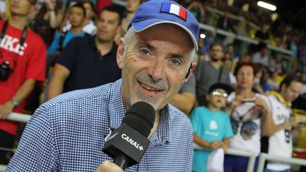 George Eddy, commentateur, lors du match de basket entre la France et l'Allemagne, le 28 août 2015. (MAXPPP)