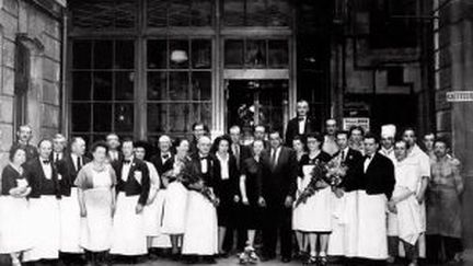 Le "Bouillon Chartier" en 1896, rue du faubourg Montmartre dans le 9e à Paris, classé monument historique en 1989. (BOUILLON CHARTIER)