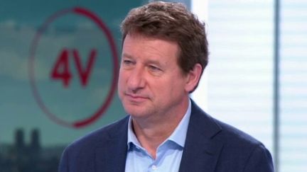 "On peut créer des centaines de milliers d’emplois en s’organisant" : Yannick Jadot était l’invité des 4 Vérités