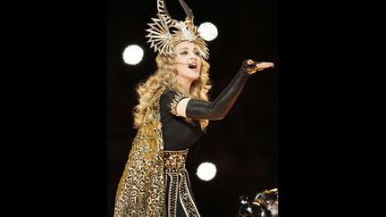 Madonna - 2012 Super Bowl Halftime Show 