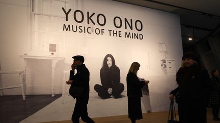 La Tate Modern de Londres consacre une rétrospective à l'artiste Yoko Ono du 15 février au 1er septembre 2024. (DANIEL LEAL / AFP)