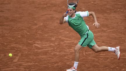 L'Autrichien Dominic Thiem a battu Novak Djokovic en 3 sets. (ERIC FEFERBERG / AFP)