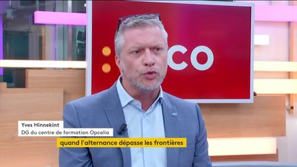 Invité de Jean-Paul Chapel dans ":L'éco", Yves Hinnekint, DG de Opcalia, est venu présenter le Guide du Routard "Faire son alternance en Europe".