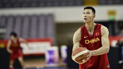 Le basketteur chinois Yi Jianlian (WU AO / IMAGINECHINA)