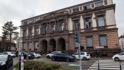 Le tribunal de Mulhouse (Haut-Rhin), le 11 décembre 2021. (SEBASTIEN BOZON / AFP)