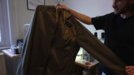 Recyclage : des tentes usagées transformées en vestes imperméables, c'est l'idée de deux Stéphanois