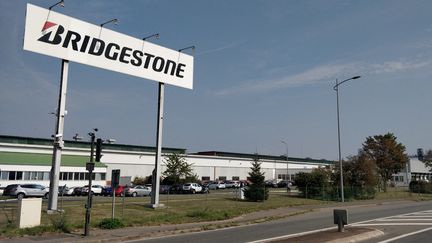 L'usine Bridgestone de Béthune, dans le Pas-de-Calais. (NICOLAS MATHIAS / FRANCE-INTER)