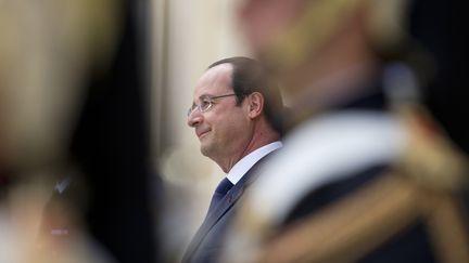 Le pr&eacute;sident Fran&ccedil;ois Hollande &agrave; l'Elys&eacute;e, le 24 avril 2014. (ALAIN JOCARD / AFP)